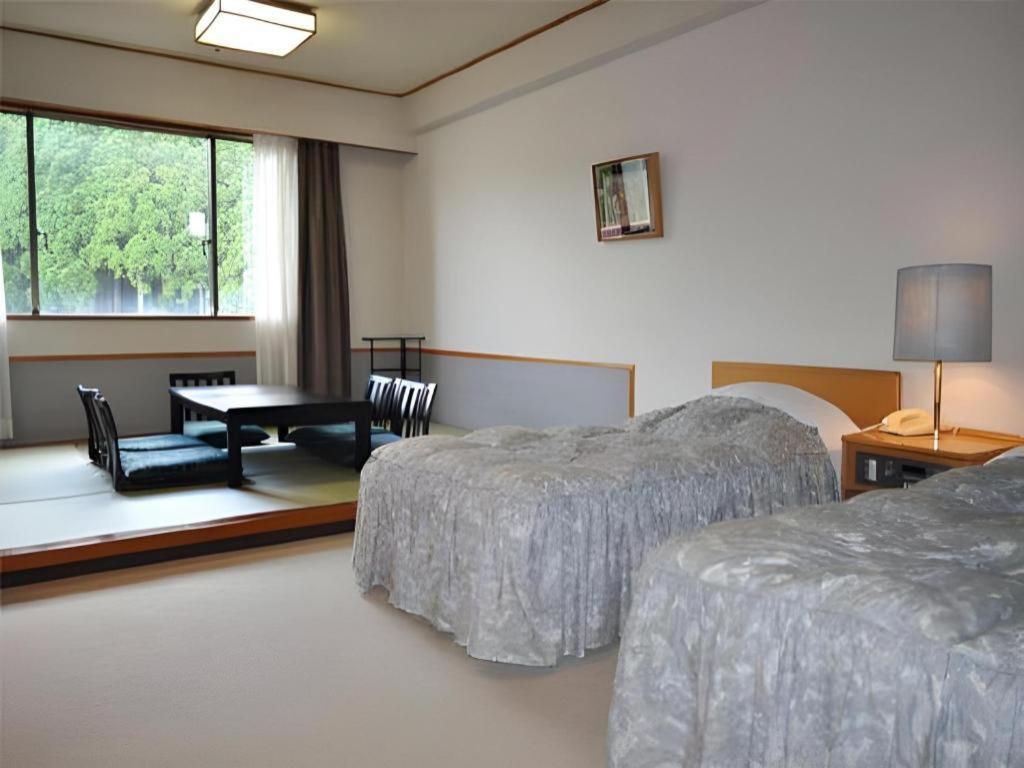 ทาเทะยามะ โกกุไซ โฮเทล Hotel โทยามะ ภายนอก รูปภาพ
